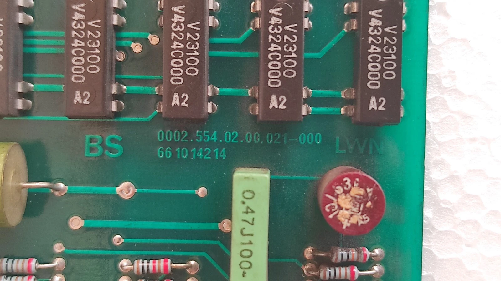 admin/uploads/uploads/Liebherr Crane PCB  927490514_5.webp